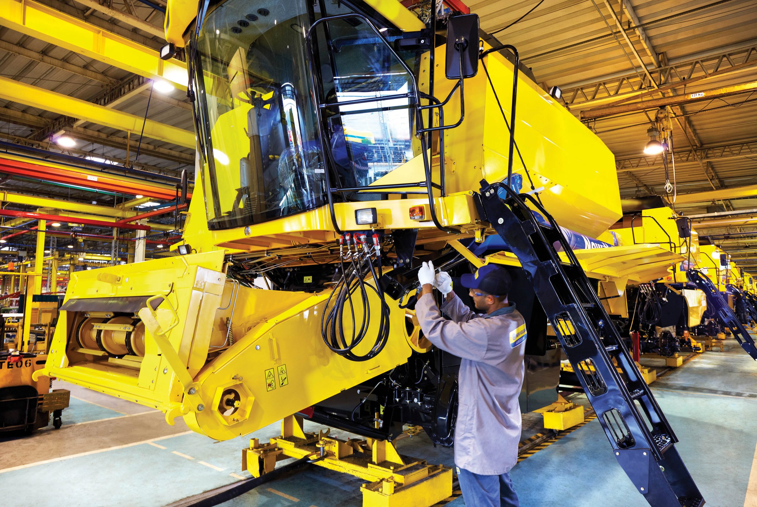 CNH Industrial reports 2020 first quarter Consolidated revenues of 5.5