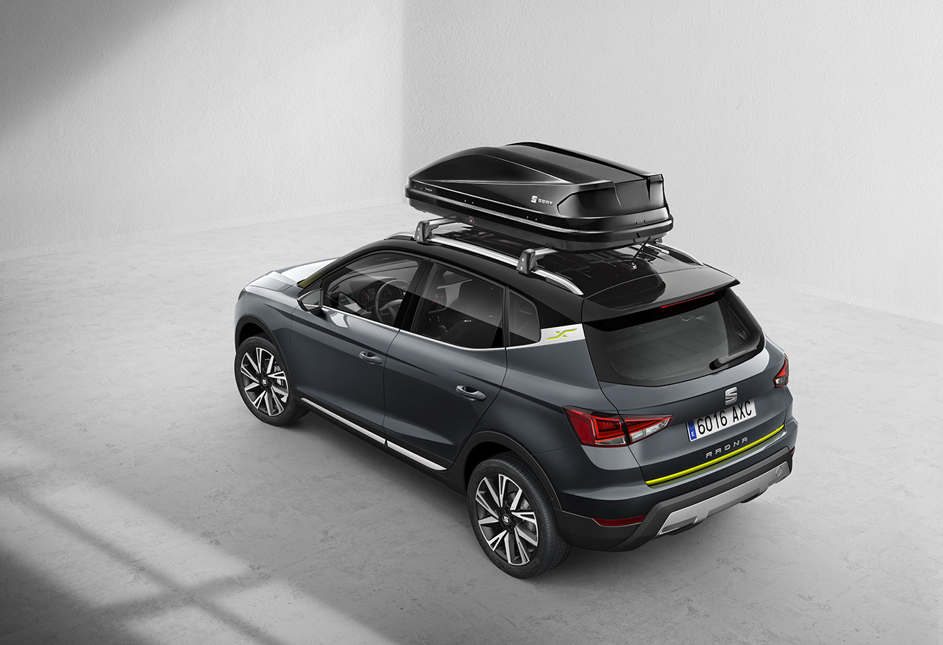 SEAT Ireland offers roof box rental service through dealers Wheels
