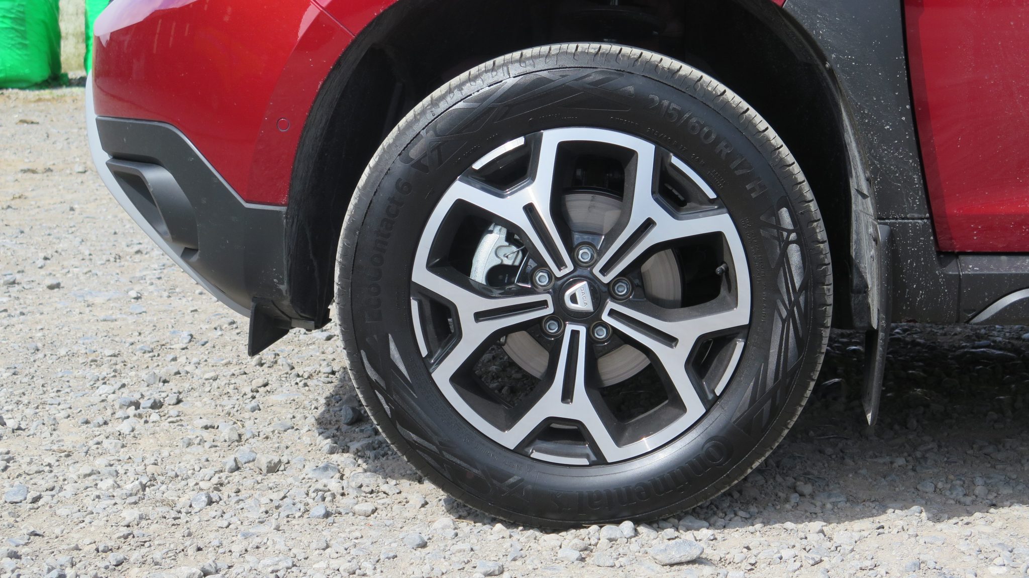 Dacia raises the Duster value Wheels and Fields